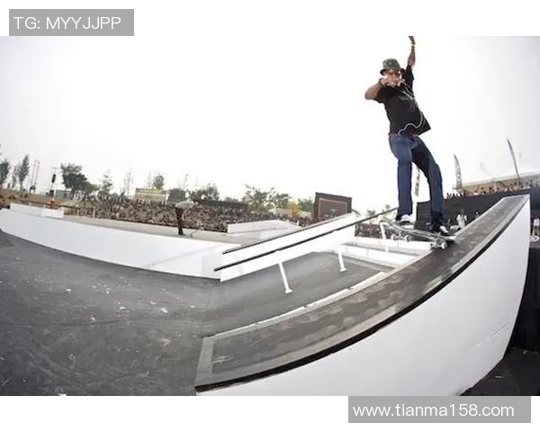 成都极限运动队在世界滑板锦标赛中以96分稳居积分榜首位